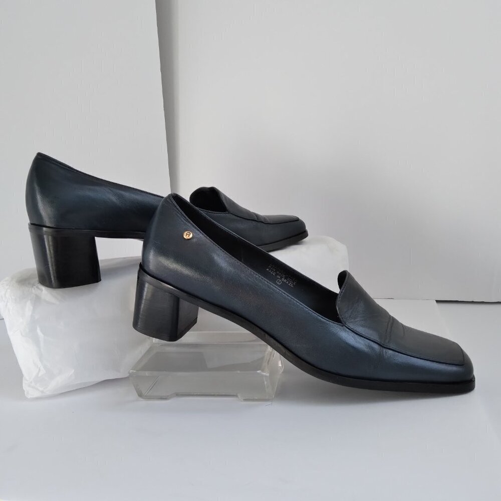 Stylish 90's Navy Leather 'Status' Slip On Square Toe Block Heel Shoes Sz 8.5 - Picture 10 of 10
